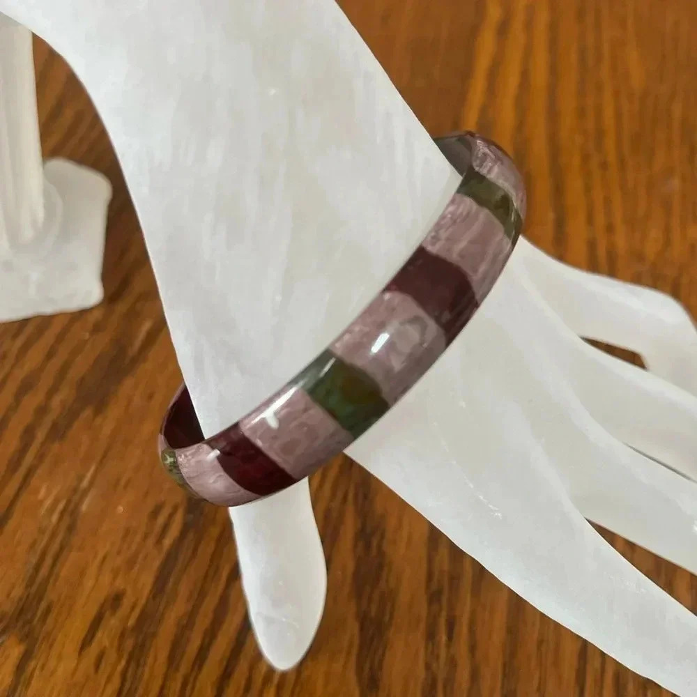 1960s–70s Laminated Lucite Bangle Bracelet – Burgundy • Mauve • Olive Stripes - Picture 6 of 7